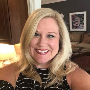 Meet your Posher, Kara